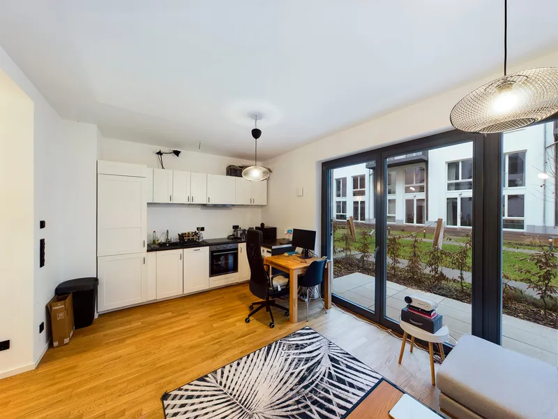 Mietrabatt - Unmöbliert 2-Zimmer-Wohnung im "Embassy" - Mitte — photo 1